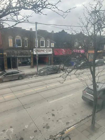 572 College Street 1, Toronto C01, On M6g 1b3