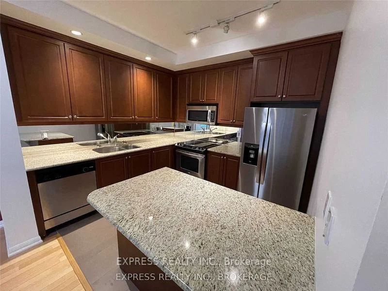 Condo Apartment in Toronto