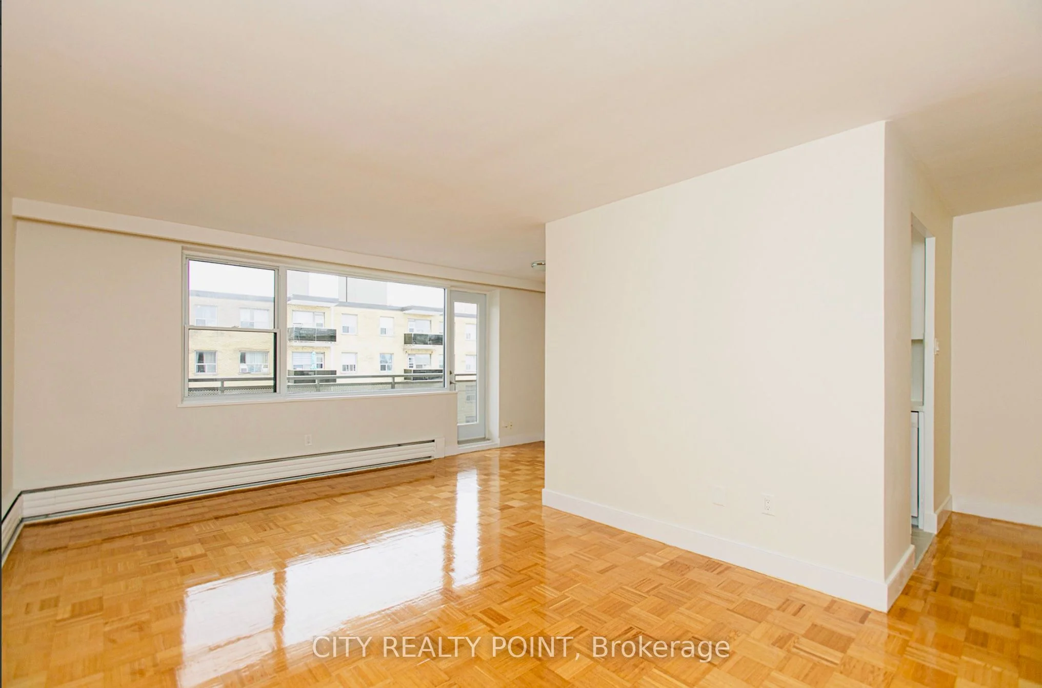 Condo Apartment in Toronto