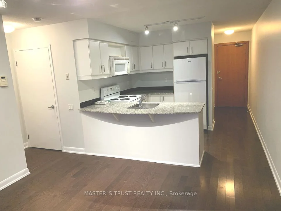33 Sheppard Avenue E 2501, Toronto C14, ON M2N 7K1