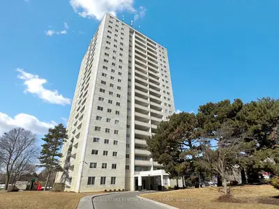Condo Apartment in Toronto