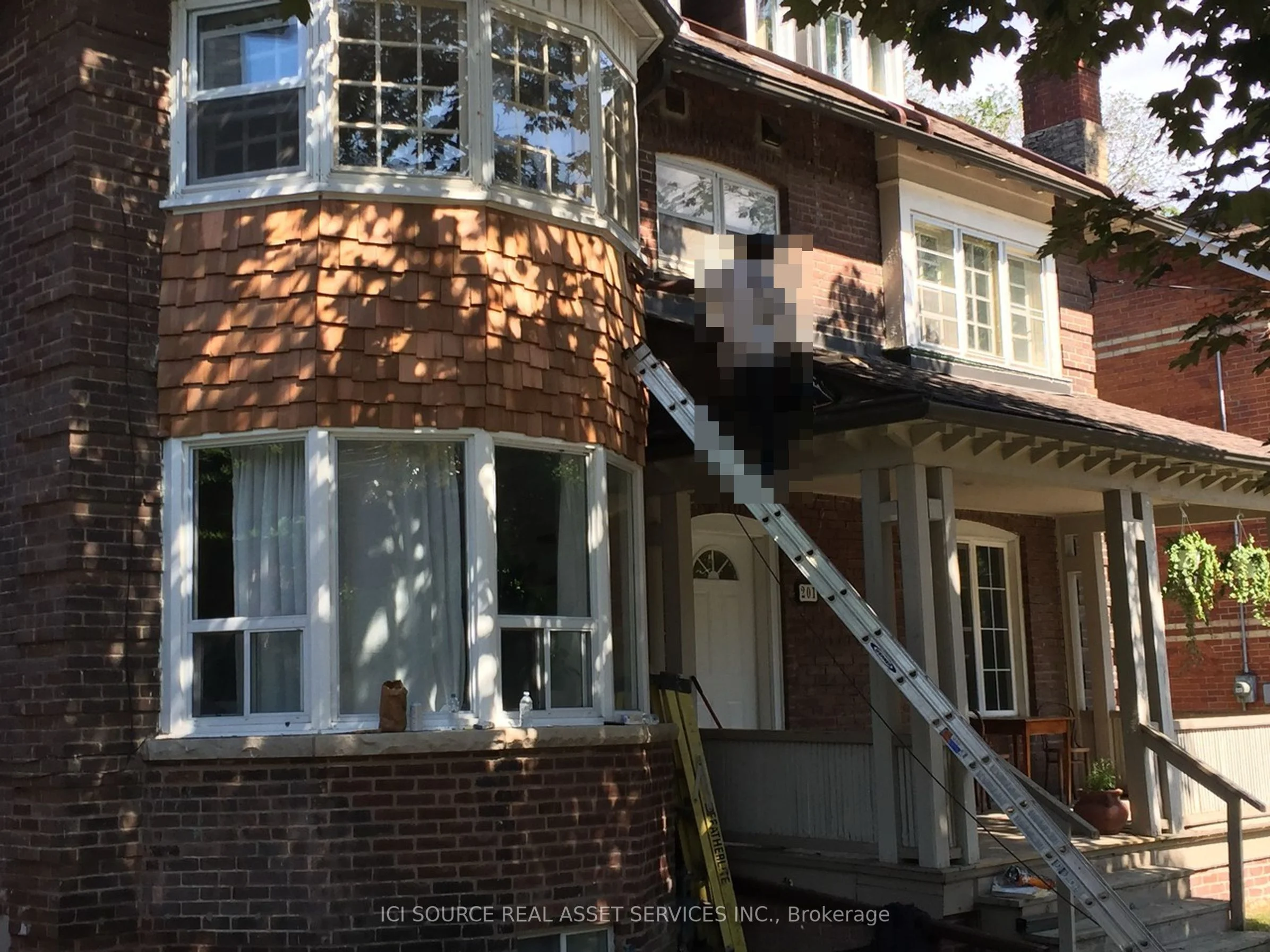 201 Crawford Street 5, Toronto C01, On M6j 2v5