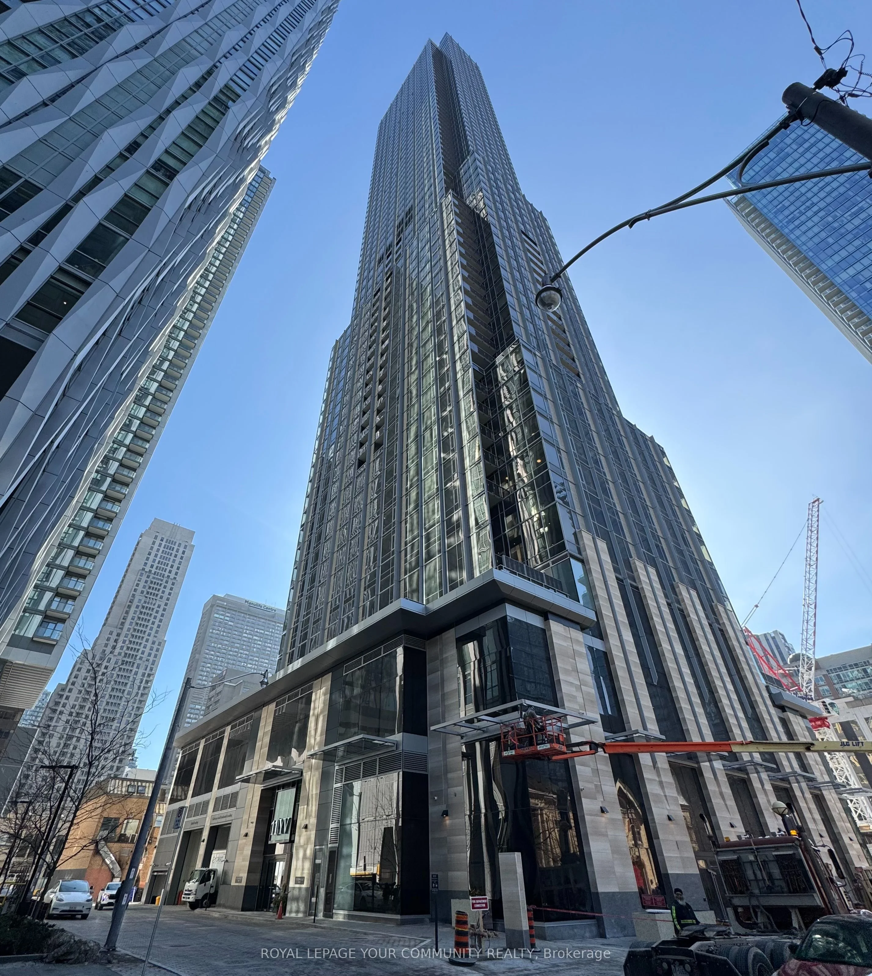 11 Yorkville Avenue 2204, Toronto C02, On M4w 0b7