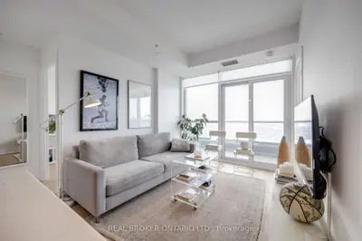 181 Bedford Road 1810, Toronto C02, On M5r 0c2