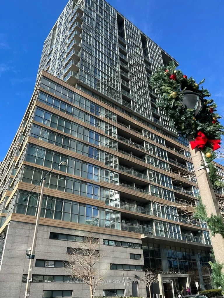 10 Capreol Court 355, Toronto C01, On M5v 4b3