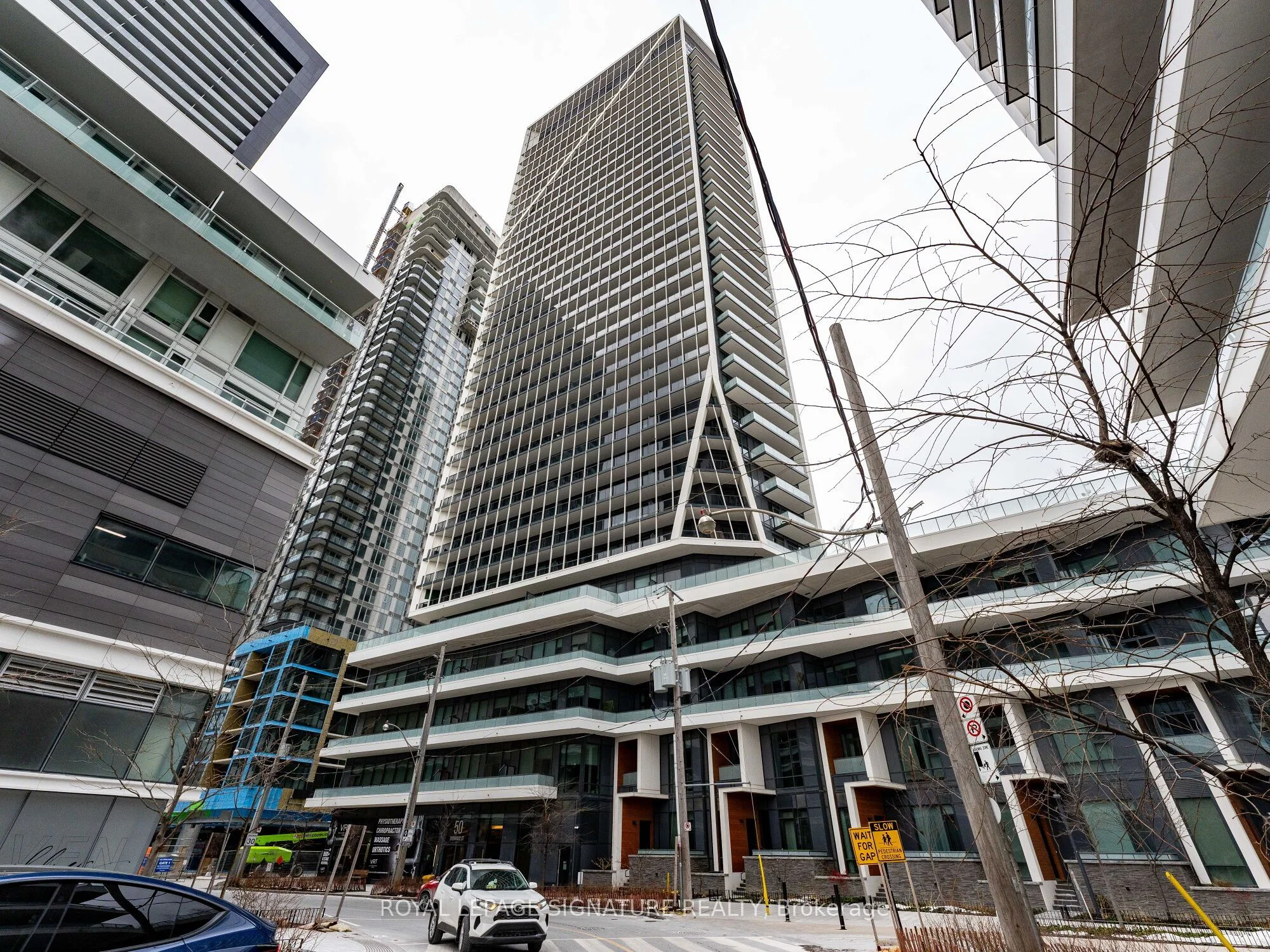 Condo Apartment in Toronto