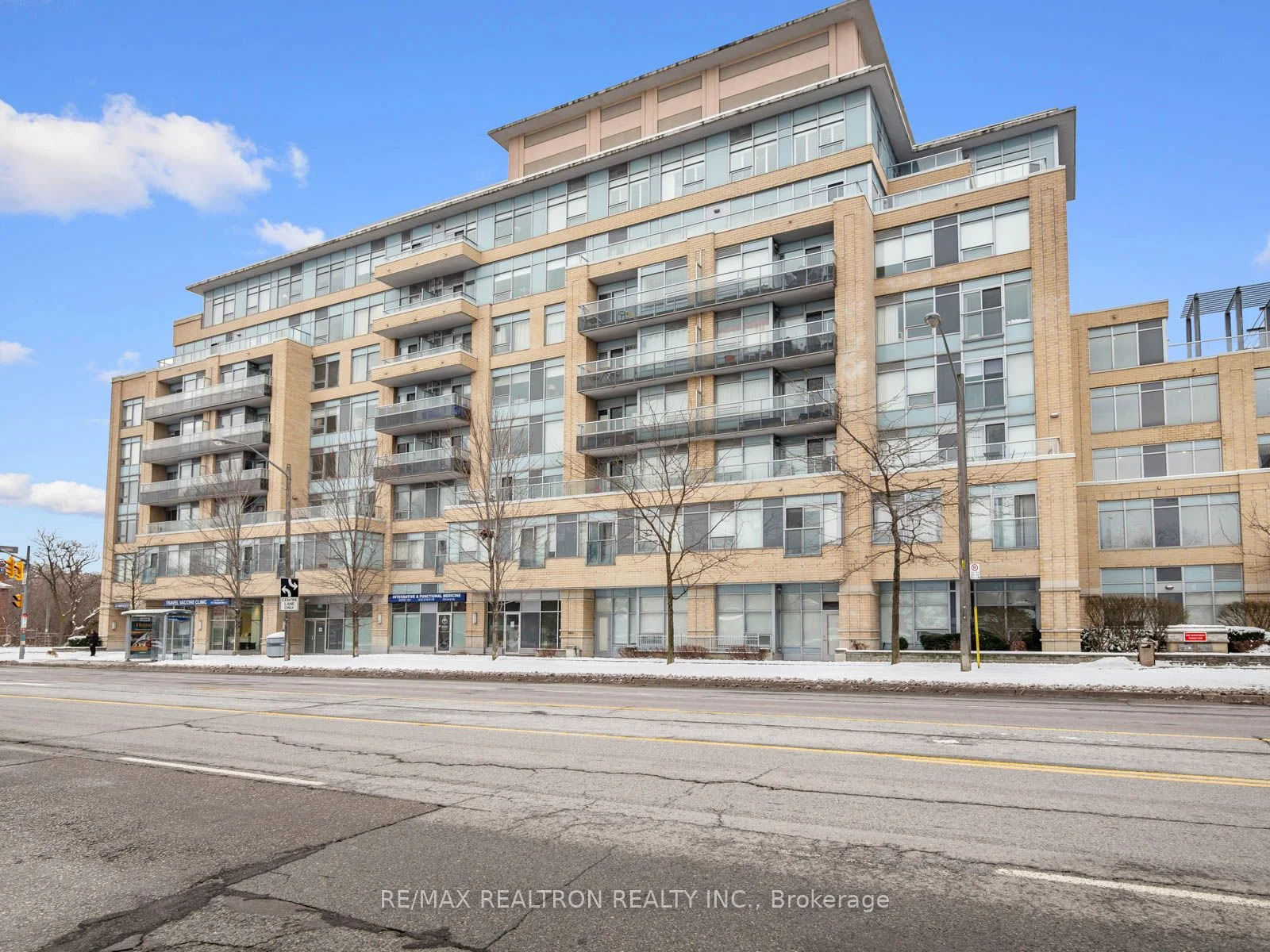 Condo Apartment in Toronto