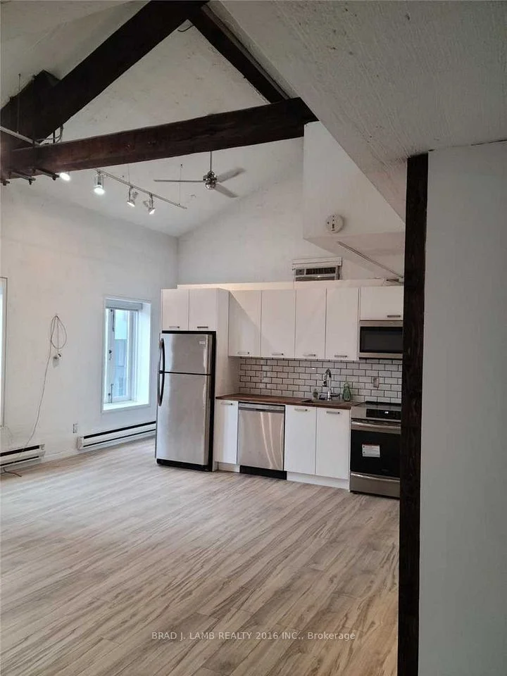 300 King Street E 300, Toronto C08, ON M5A 1K4