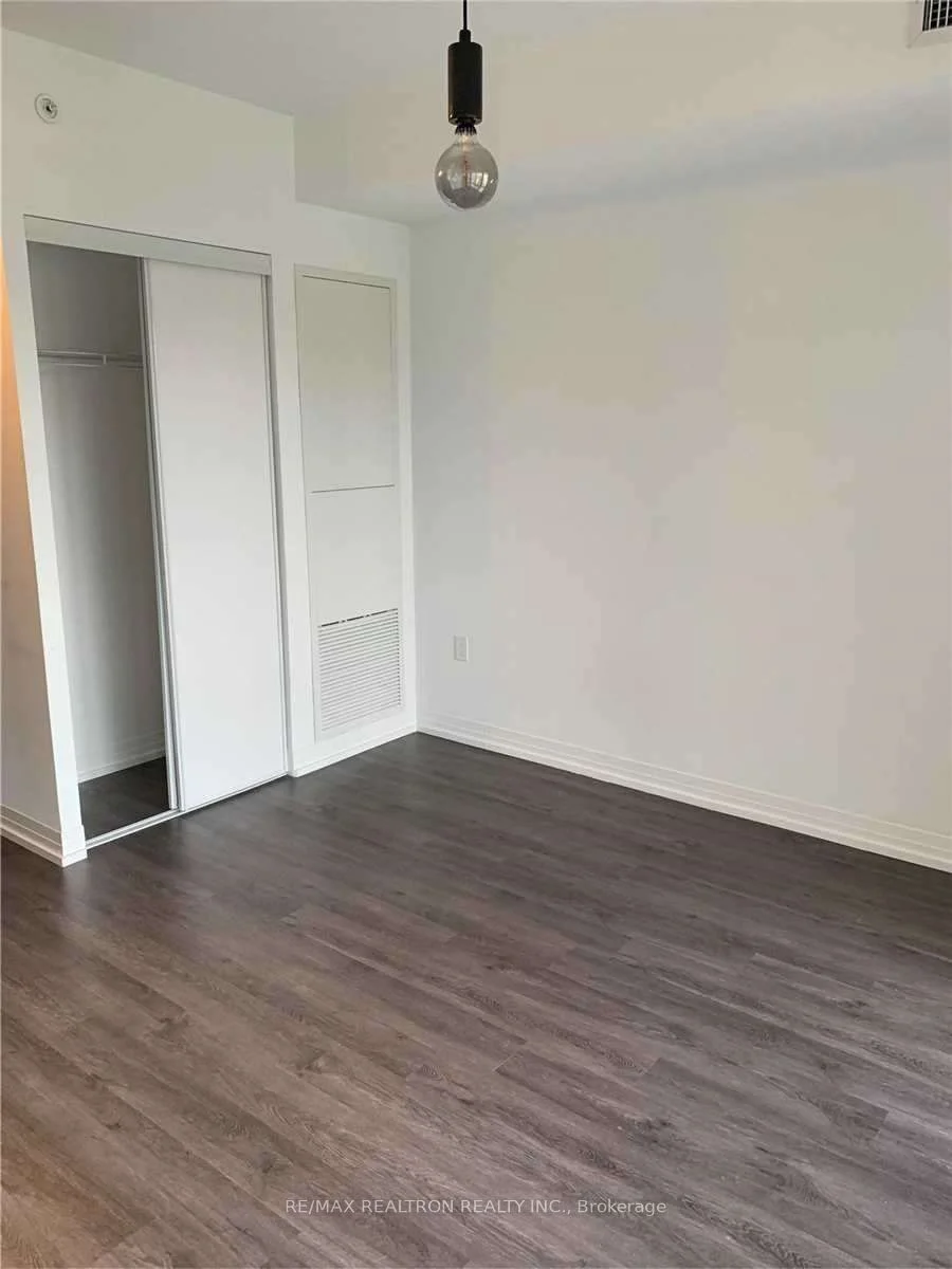 251 Jarvis Street 1404, Toronto C08, ON M5B 0C3