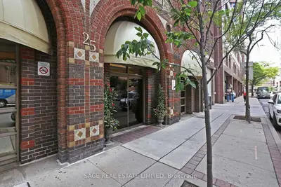 25 Grenville Street 302, Toronto C01, On M4y 2x5
