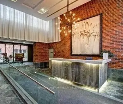 11 St. Joseph Street 1409, Toronto C01, On M4y 3g4