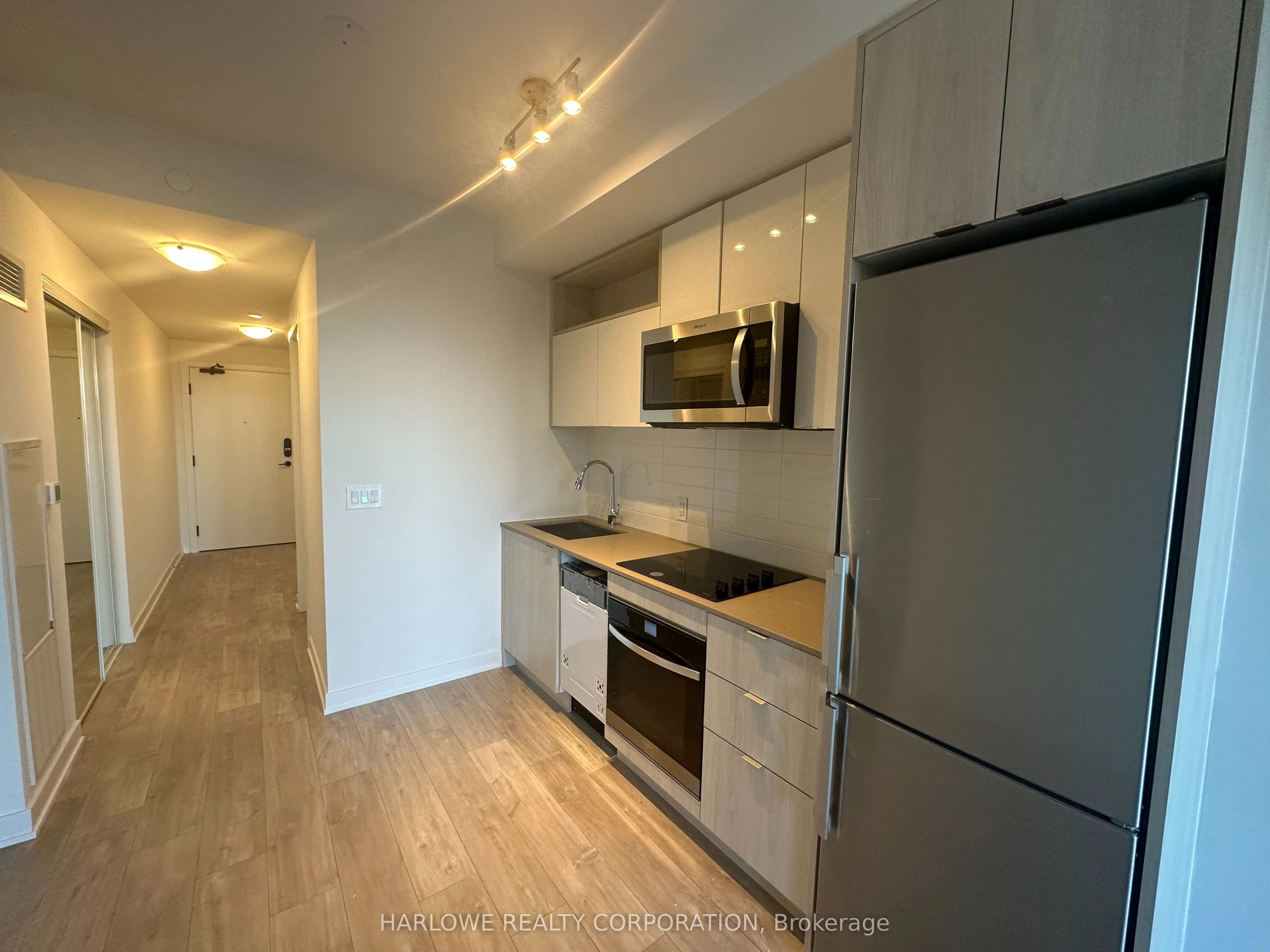 70 Princess Street 705 E, Toronto C08, ON M5A 0X6