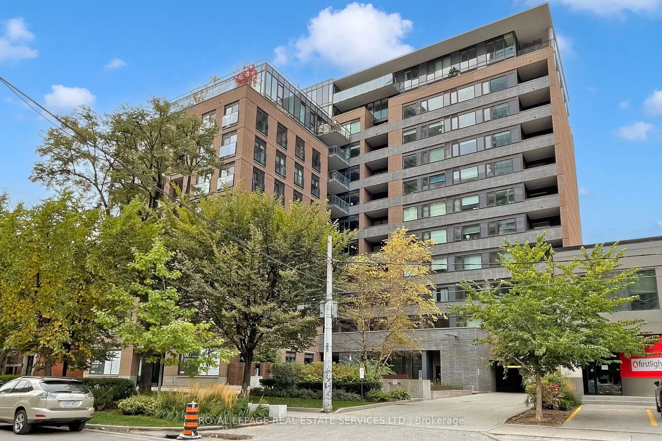 400 Wellington Street W 507, Toronto C01, On M5j 2n7