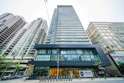 770 Bay Street 312, Toronto C01, On M5g 1n6
