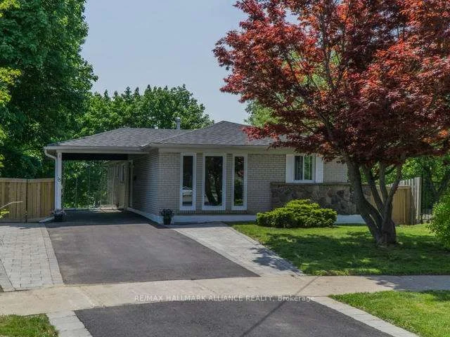Detached in Toronto