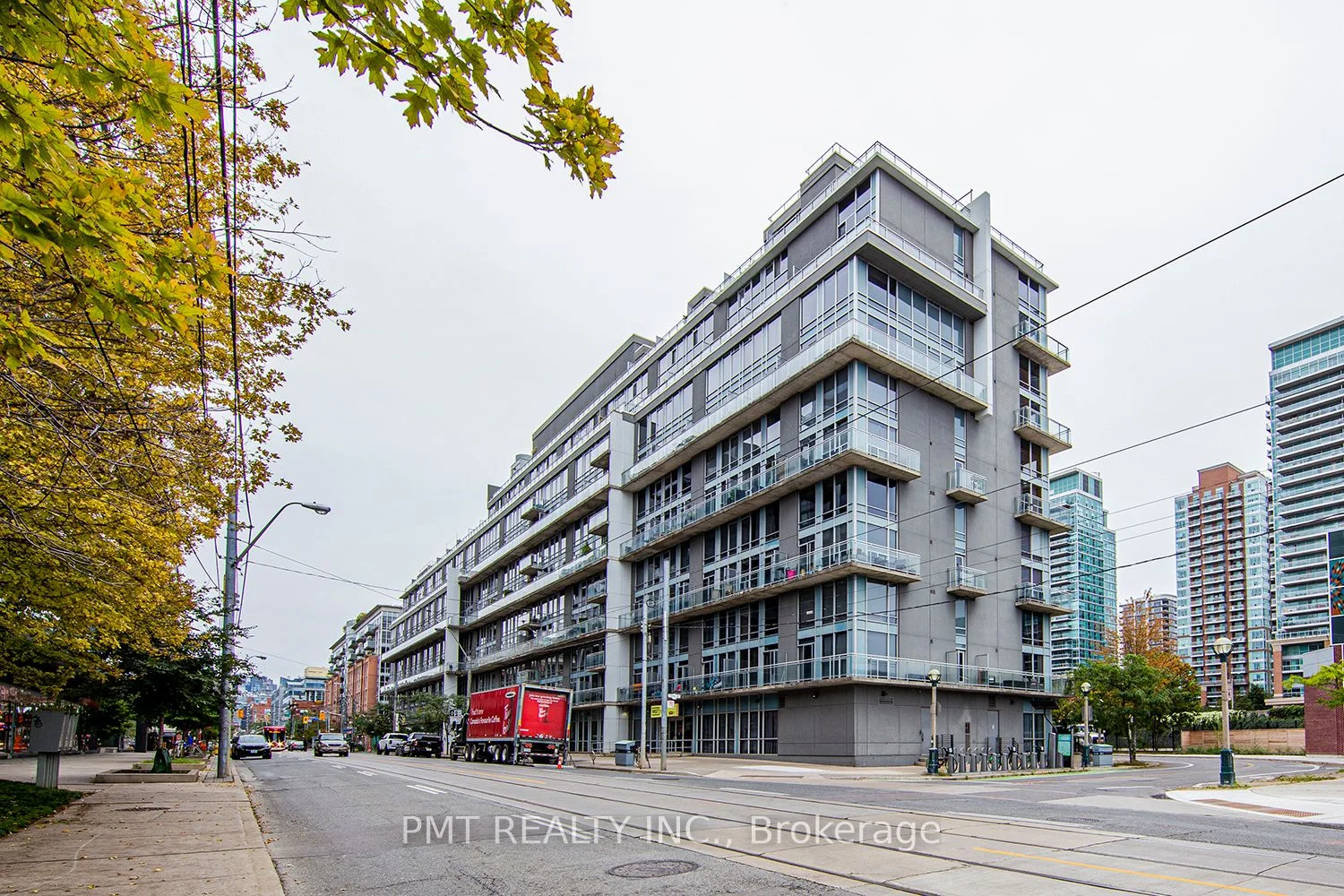 Condo Apartment in Toronto