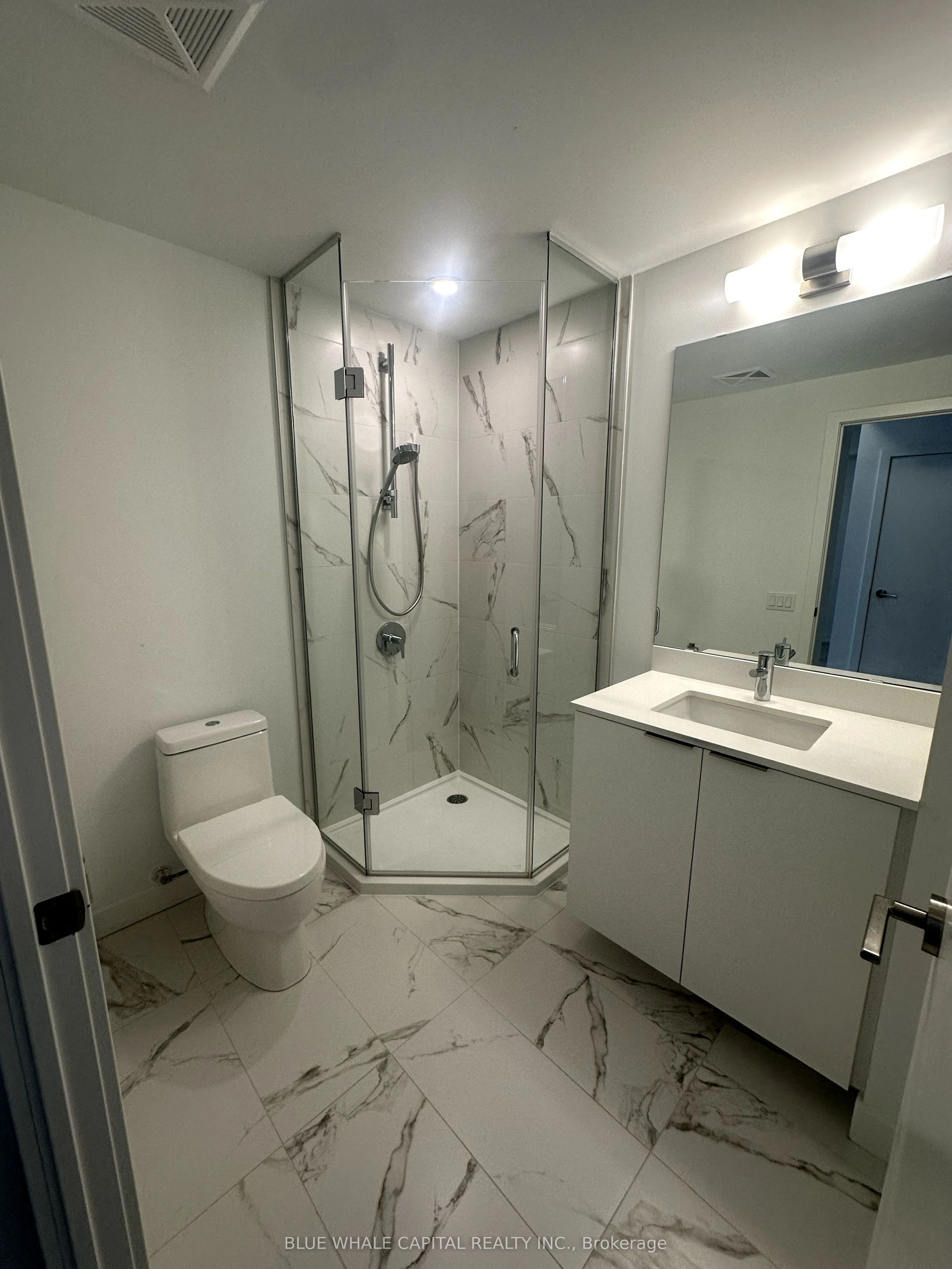 8 Olympic Garden Drive 3301, Toronto C14, ON M2M 0C1