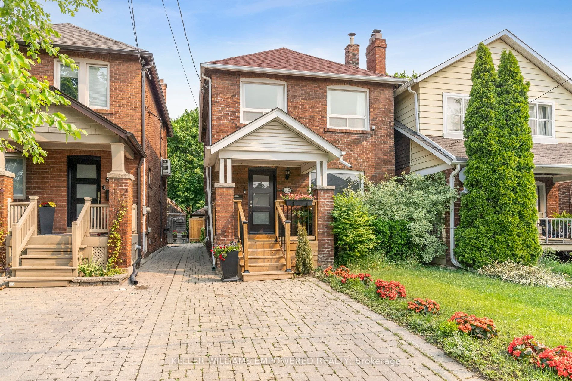 352 Millwood Road, Toronto C10, On M4s 1k1
