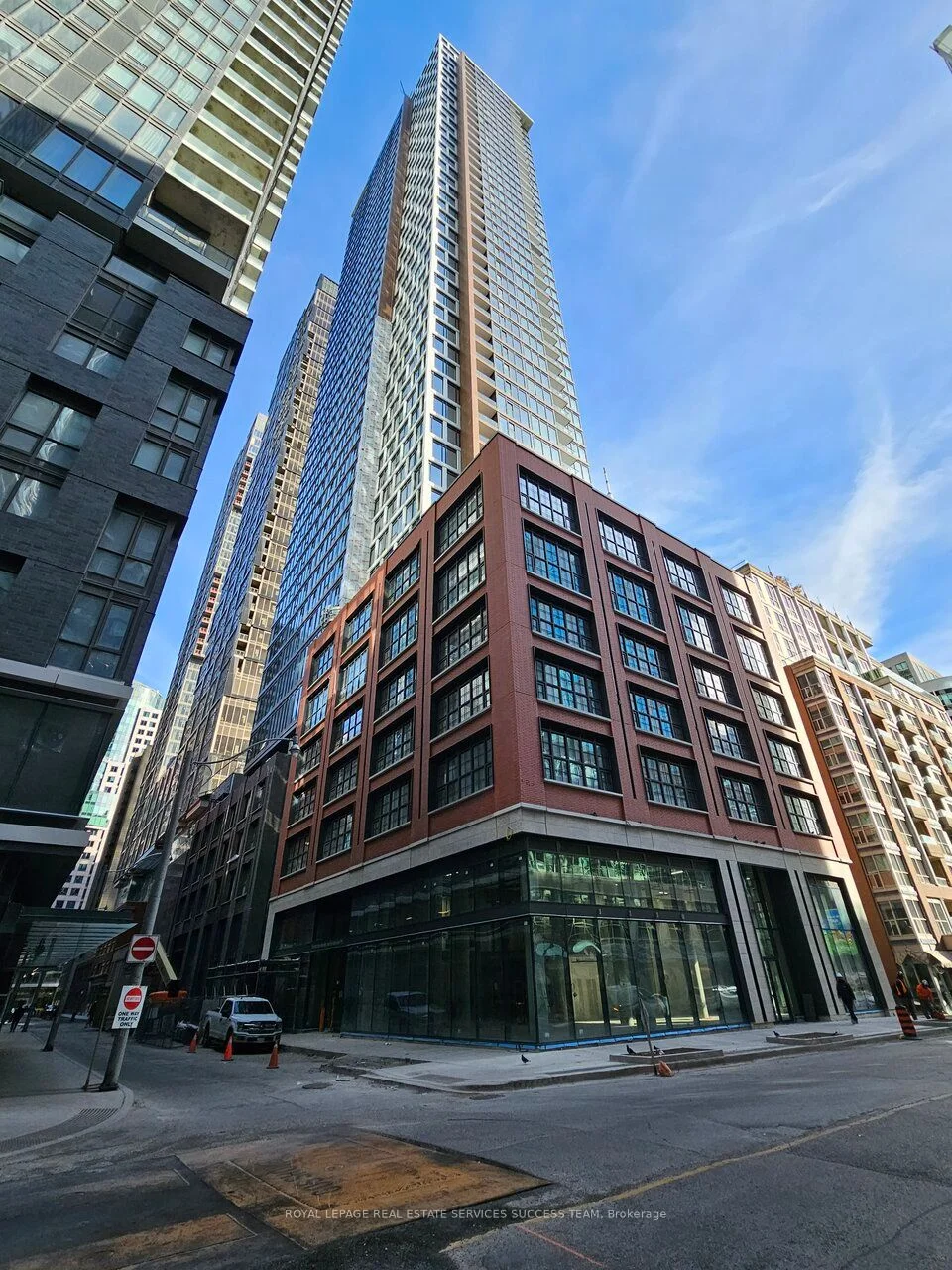 55 Mercer Street 2715, Toronto C01, On M5v 3w2
