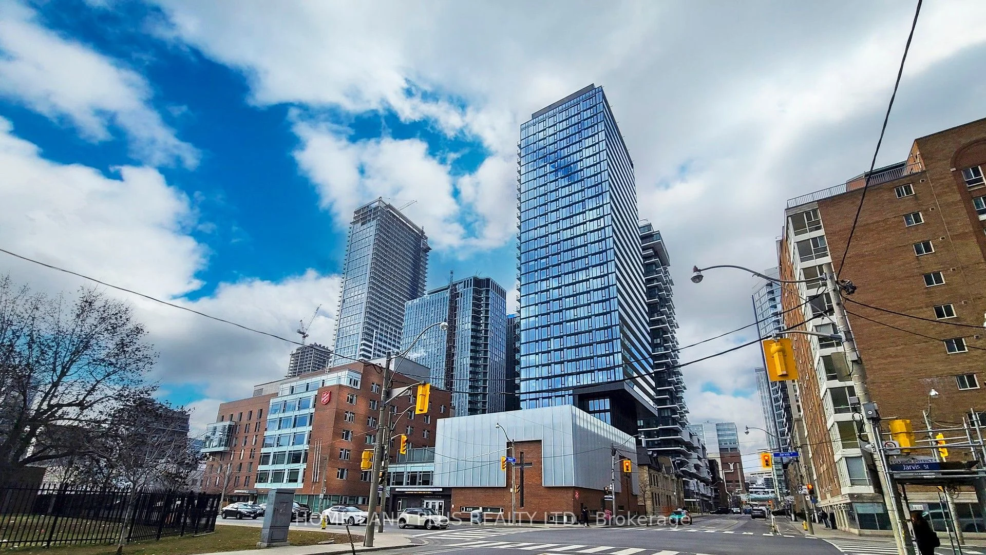 Condo Apartment in Toronto