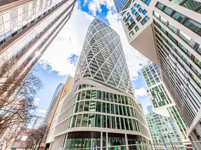 230 Simcoe Street 1533, Toronto C01, On M5t 0g7