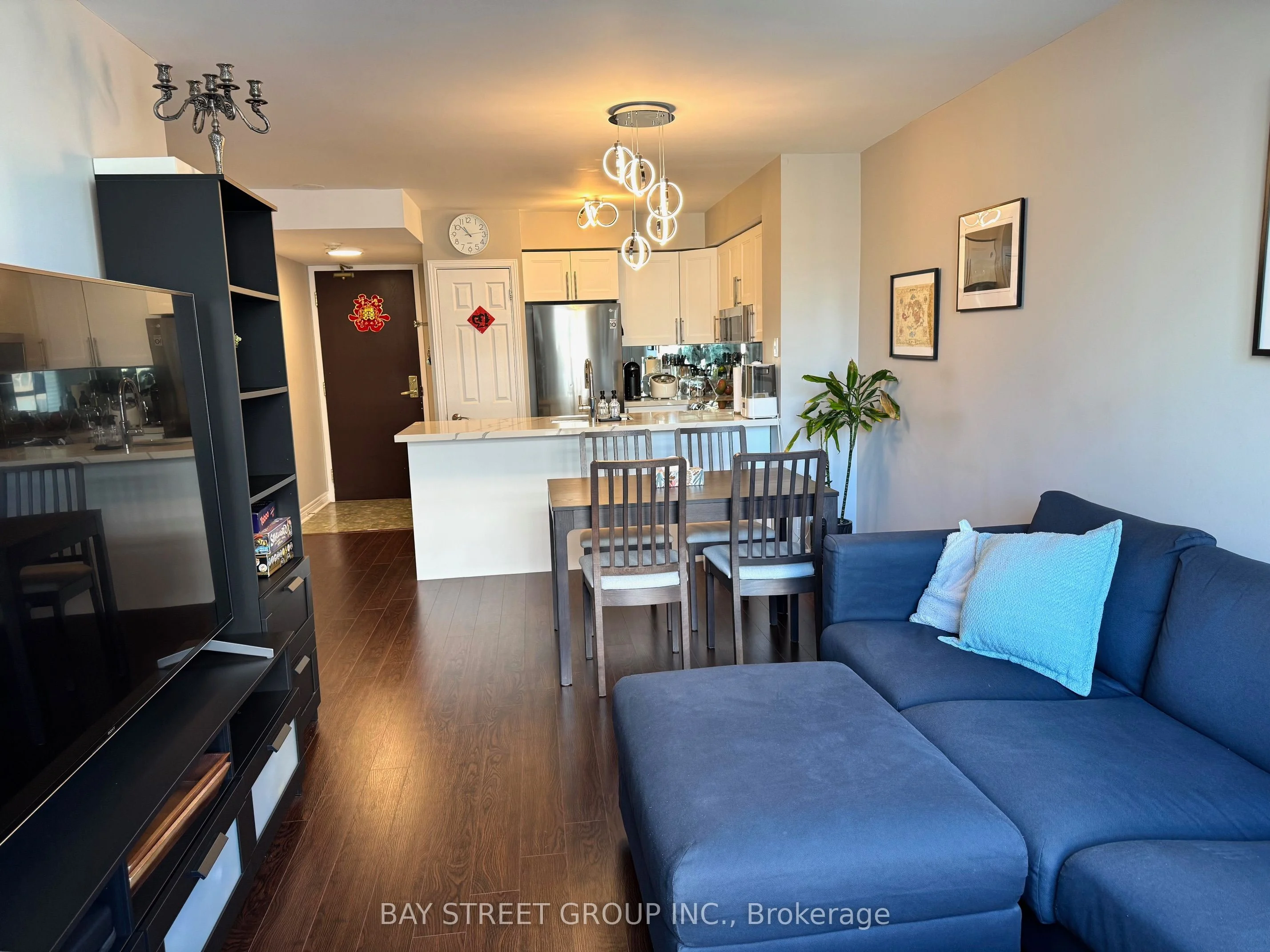 18 Parkview Avenue 1203, Toronto C14, ON M2N 7H7