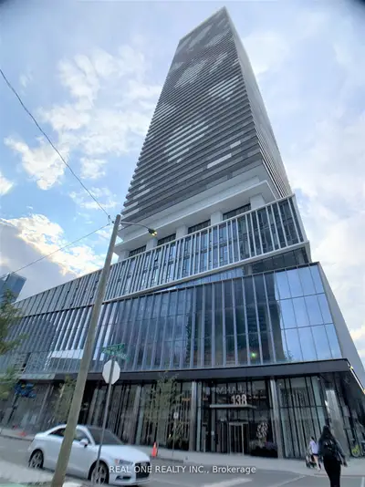 138 Downes Street N 6001, Toronto C08, On M5e 0e4