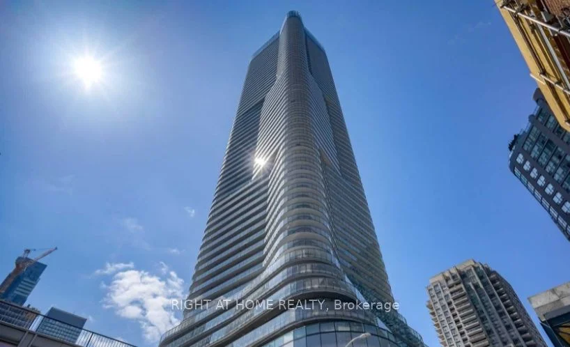 11 Wellesley Street W 2405, Toronto C01, On M4y 0g4