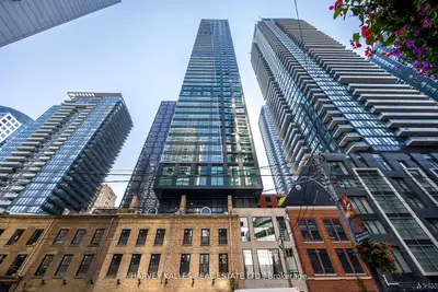 327 King Street W 4504, Toronto C01, On M5v 0w7