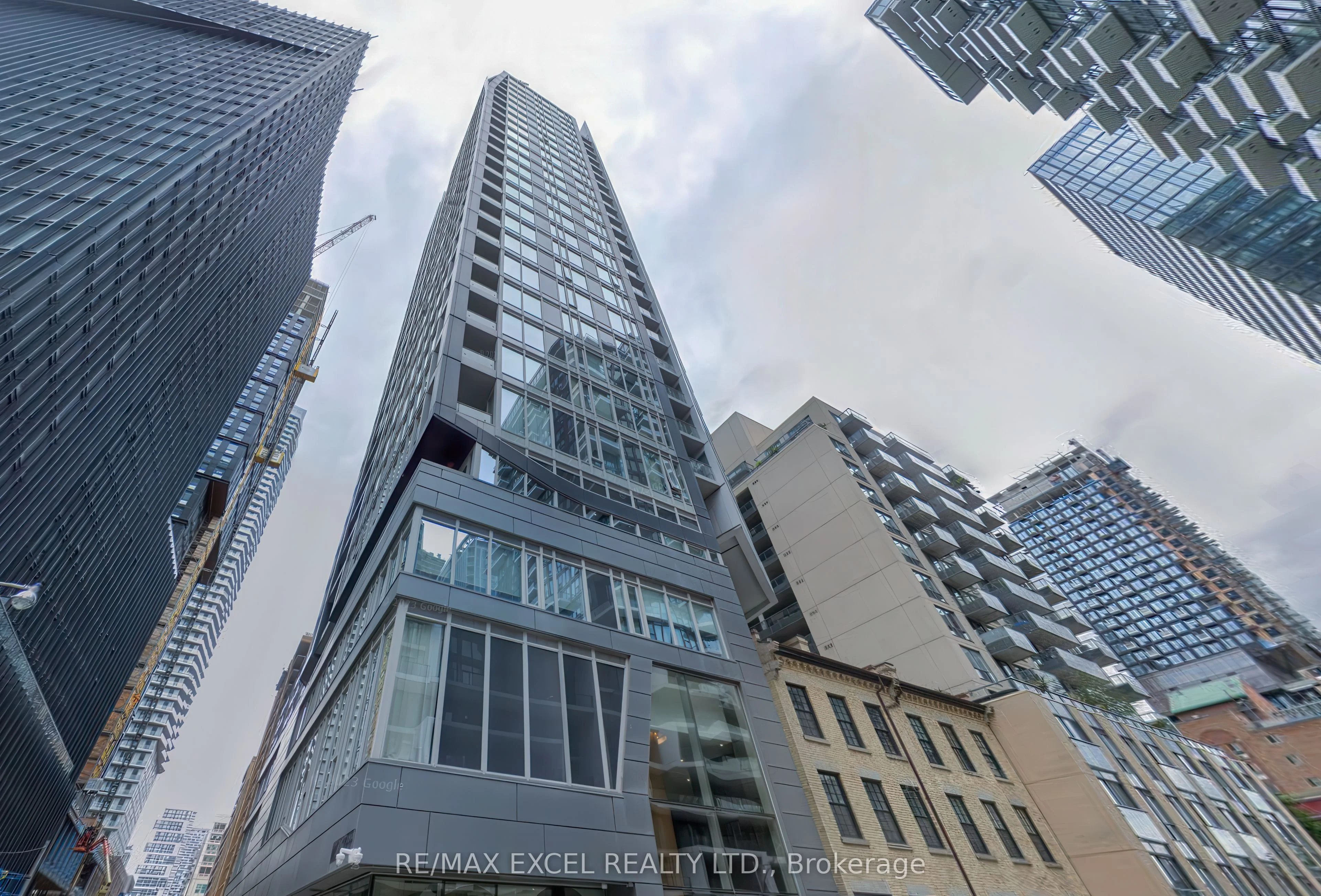 Condo Apartment in Toronto