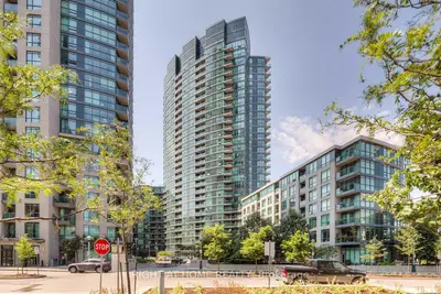 231 Fort York Boulevard 1807, Toronto C01, On M5v 1b2