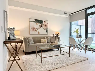 25 Richmond Street E 1606, Toronto C08, On M5c 0a6