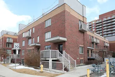 11 Ruttan Street Th 128, Toronto C01, On M6p 0a1