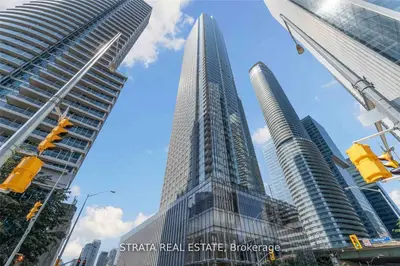 10 York Street 4113, Toronto C01, On M5j 2z2