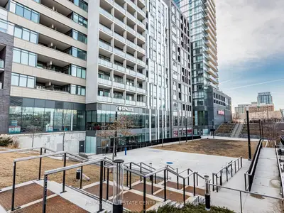 Condo Apartment in Toronto