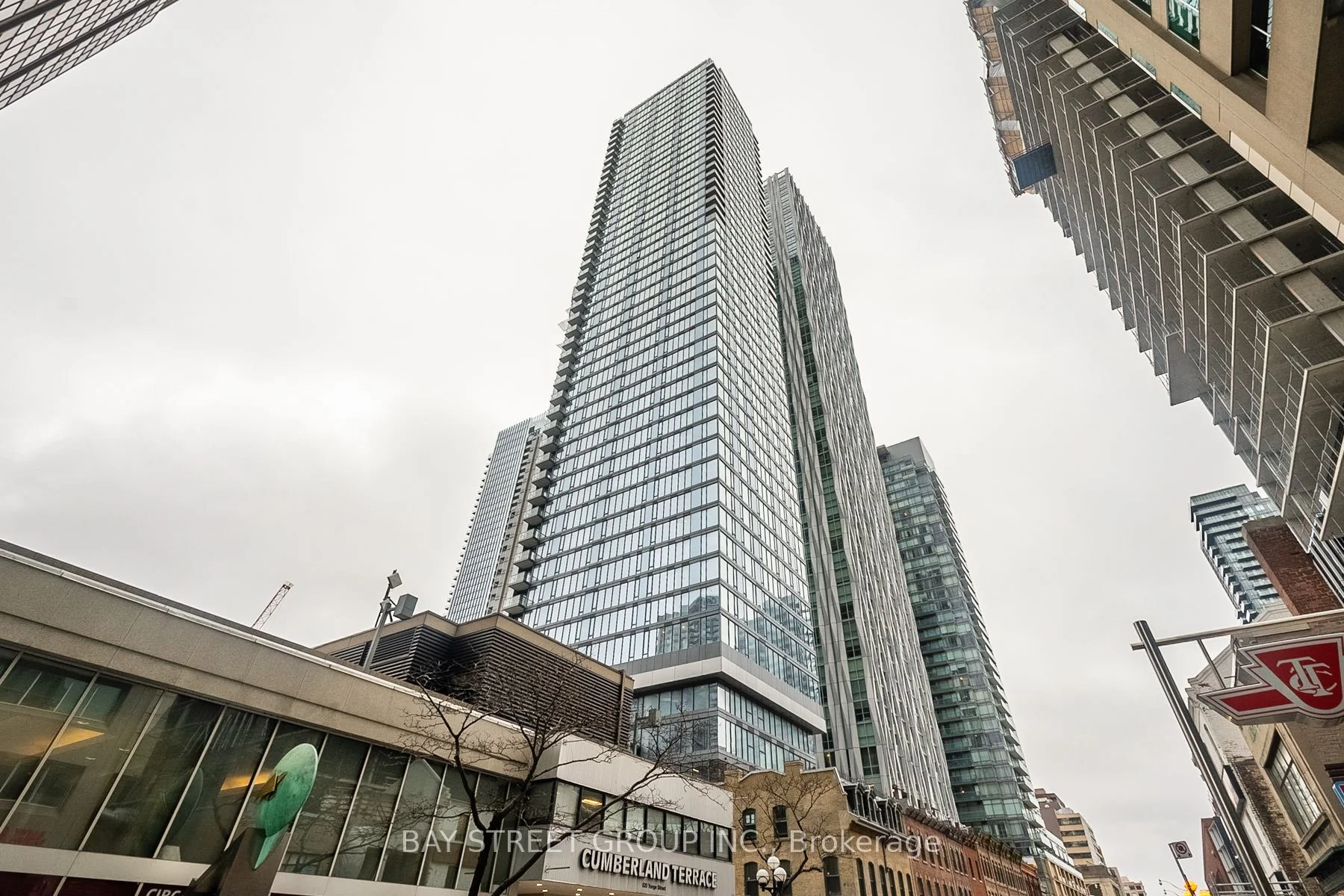 8 Cumberland Street 1503, Toronto C02, On M4w 0b6