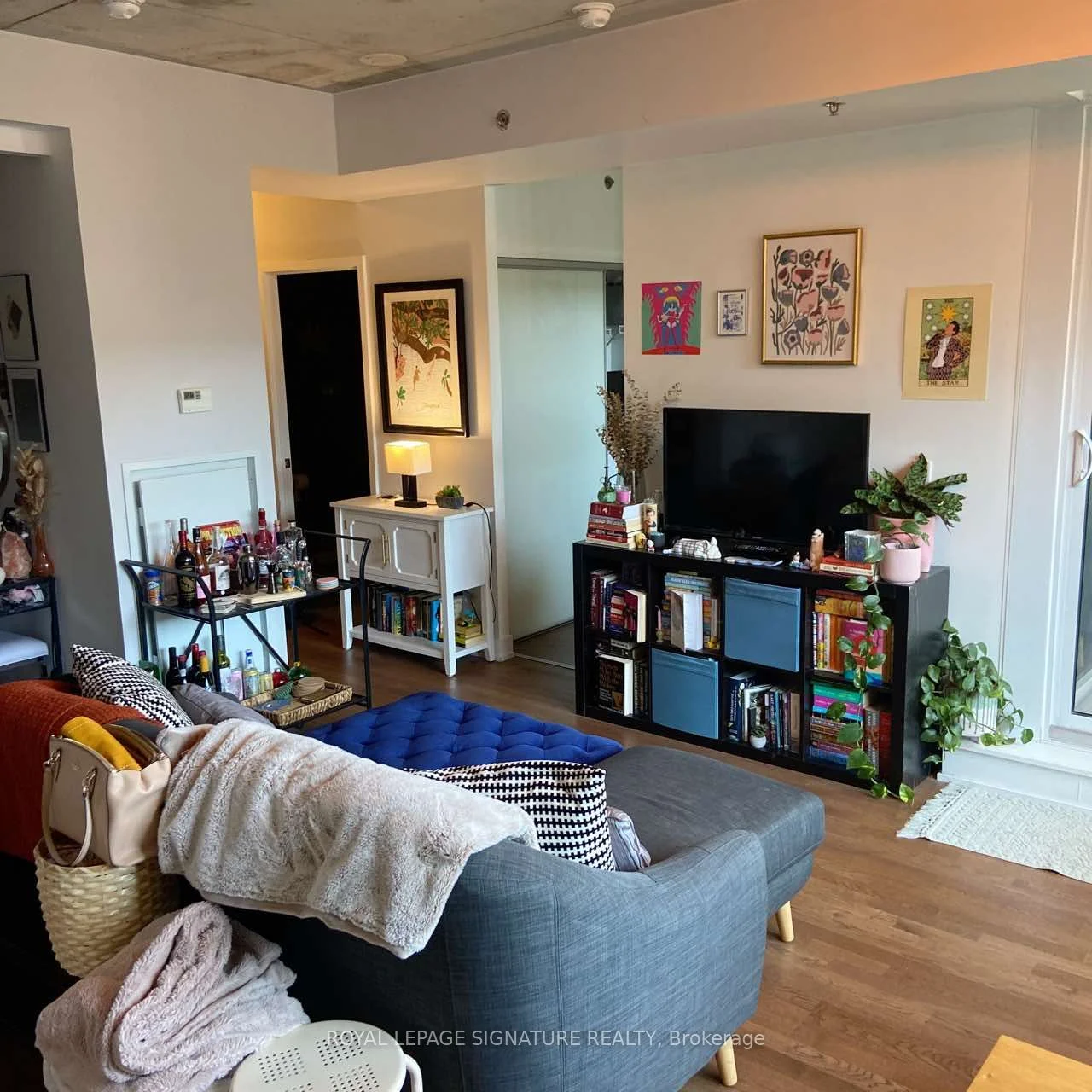 20 Minowan Miikan Avenue 635, Toronto C01, On M6j 1m3