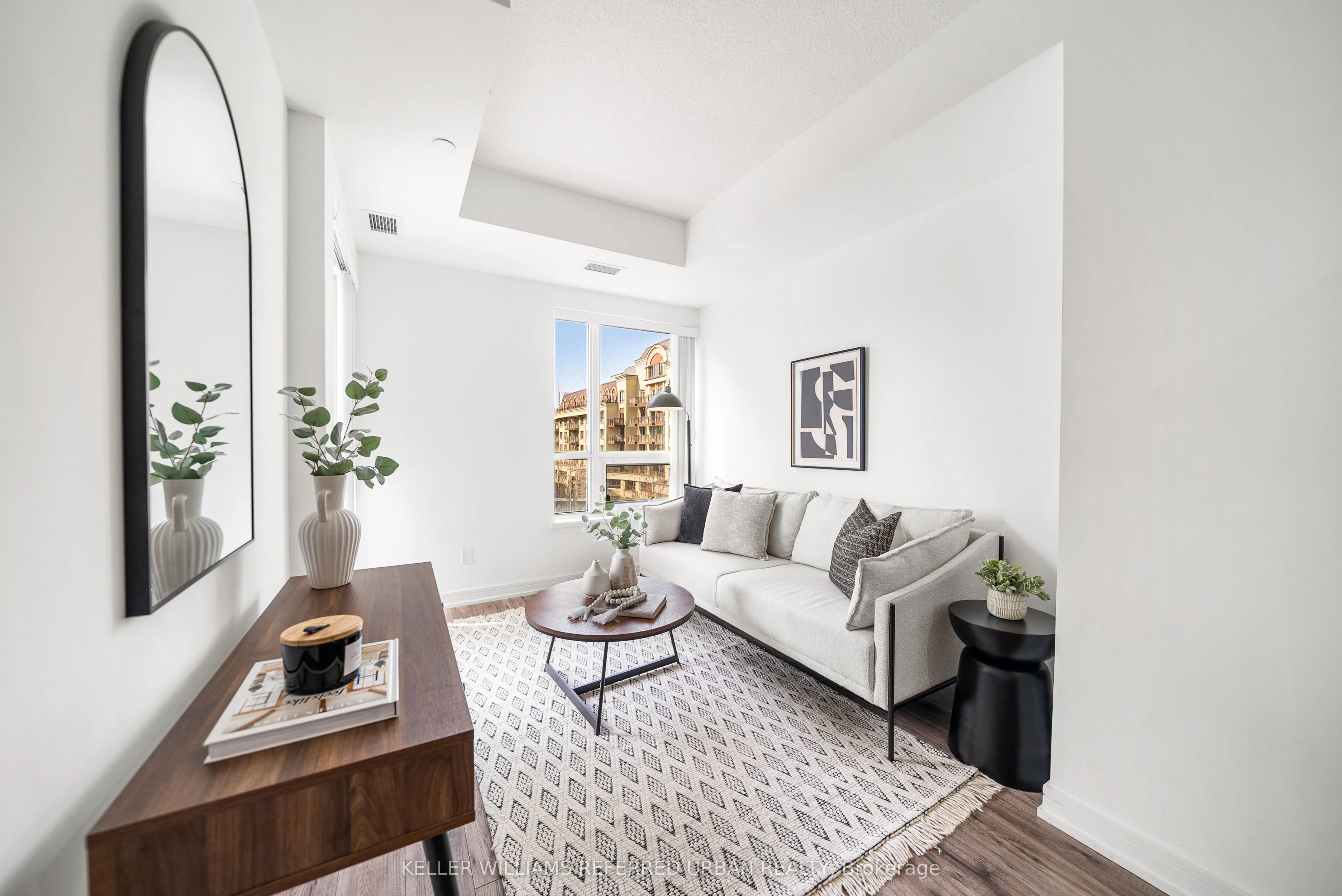 621 Sheppard Avenue E 506, Toronto C15, On M2k 0g4
