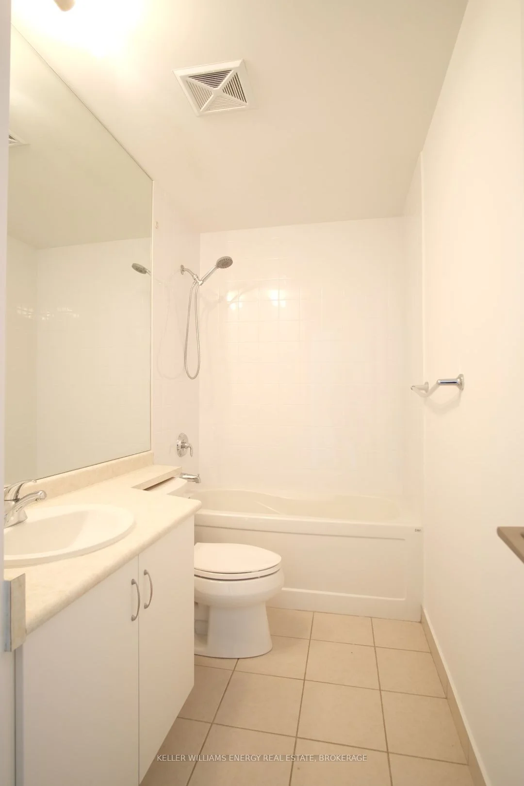 209 Fort York Boulevard 767, Toronto C01, ON M5V 4A1