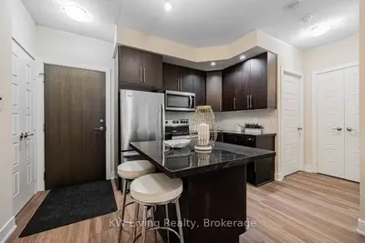 Condo Apartment in Toronto