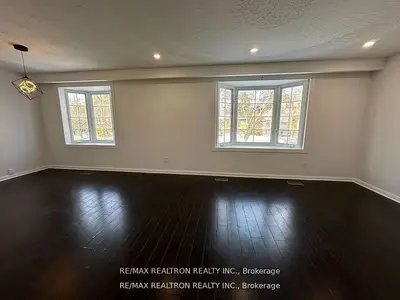255 Patricia Avenue Main Fl, Toronto C07, On M2m 1j7