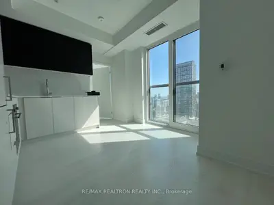308 Jarvis Street 2501, Toronto C08, On M5b 0e3