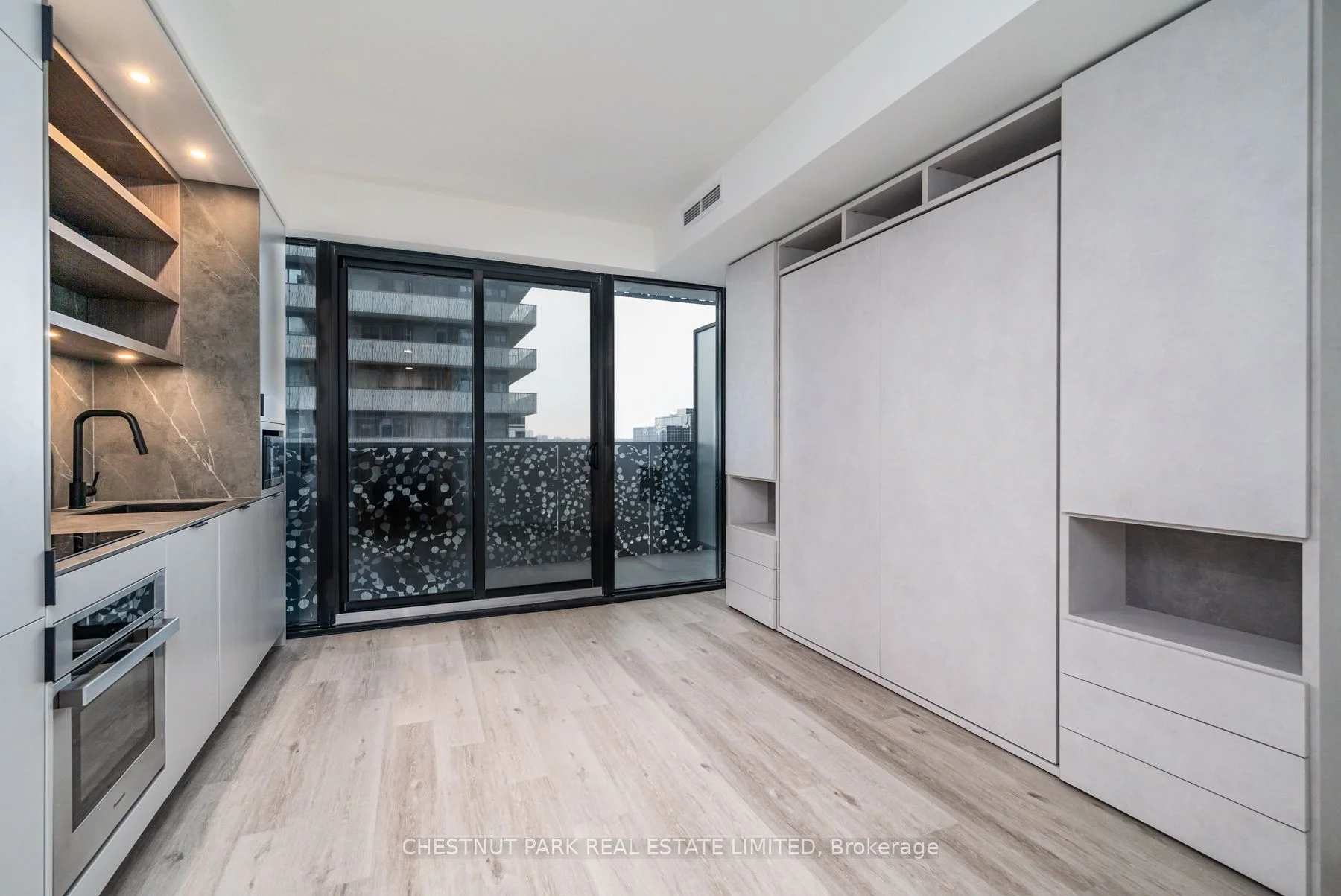 55 Charles Street E 1711, Toronto C08, On M4y 0j1