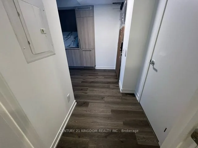 771 Yonge Street 507, Toronto C02, ON M4W 2G4