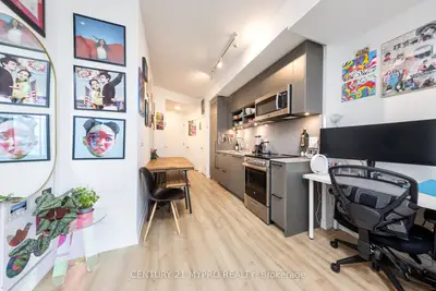 135 East Liberty Street 908, Toronto C01, On M6k 0g7