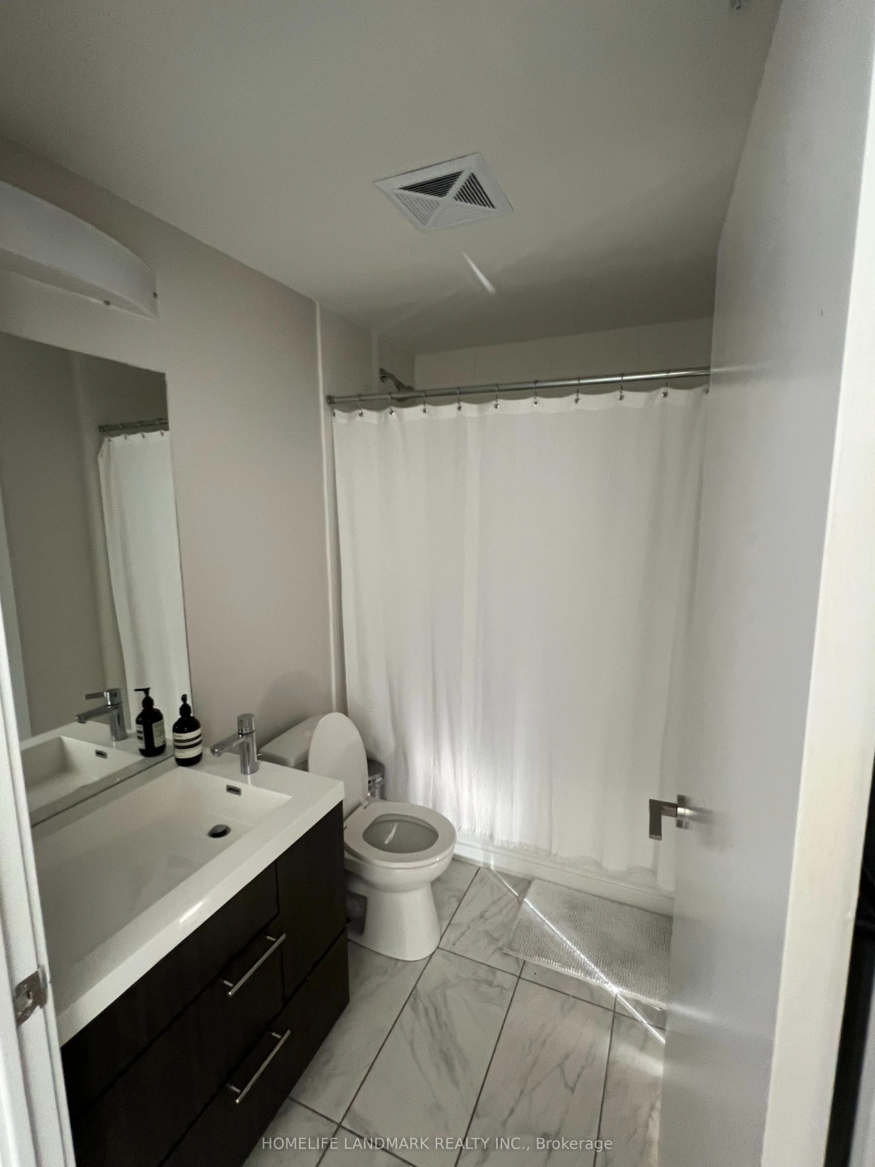 30 Nelson Street 1903, Toronto C01, ON M5V 0H5