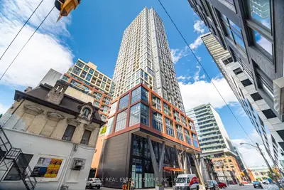Co-op Apartment in Toronto