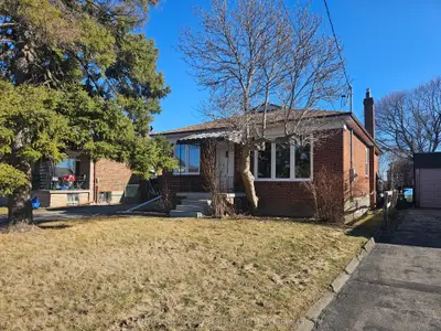 153 Mcallister Road Bsmt Apt 1, Toronto C06, On M3h 2n8