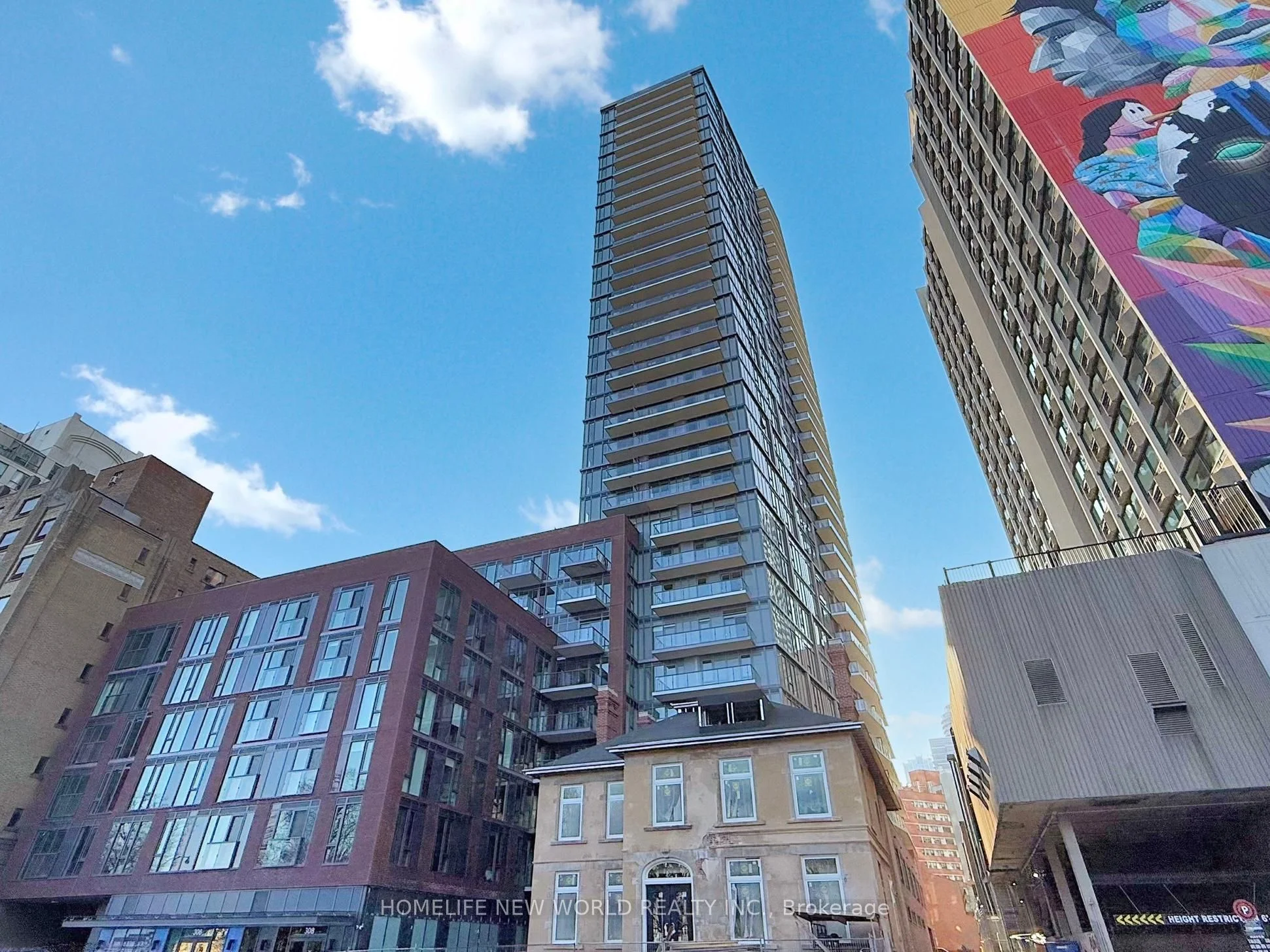 Condo Apartment in Toronto