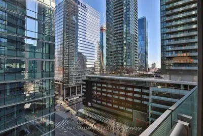 14 York Street 1110, Toronto C01, On M5j 2z2